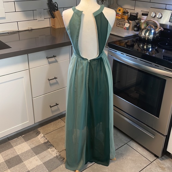 ModCloth xxs sheer overlay hi-low green color block halter gown w/ pockets EUC - Picture 5 of 13